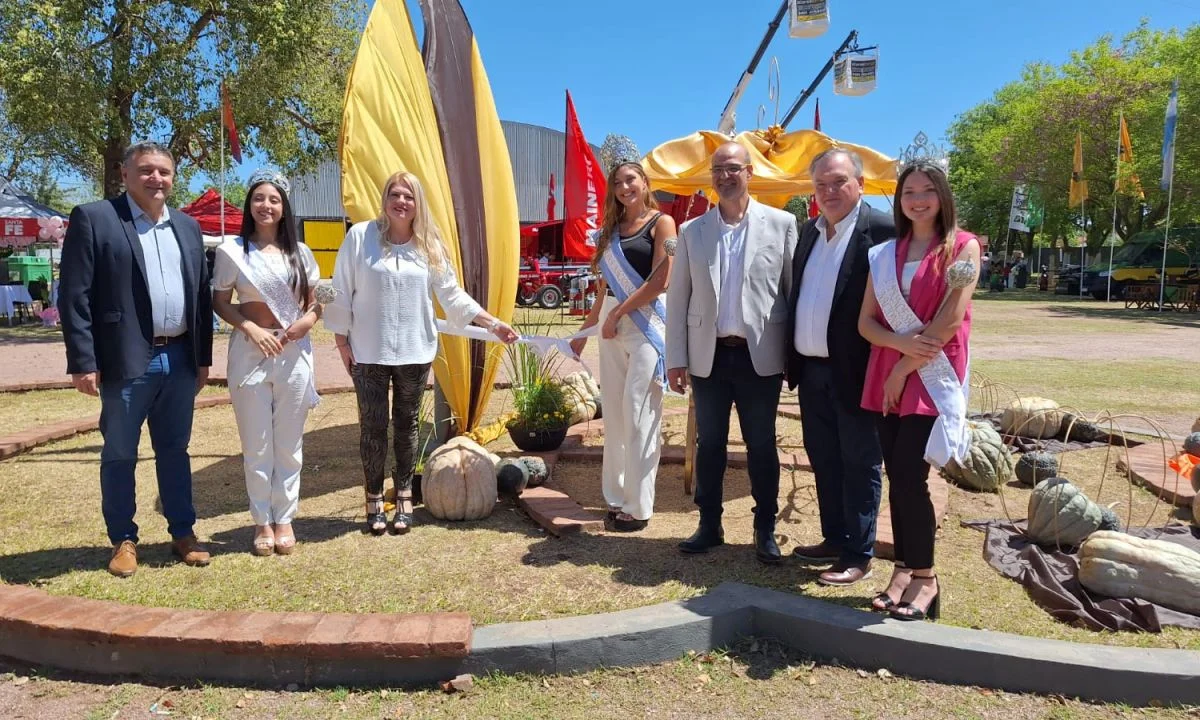 Quedó inaugurada la 53ª Fiesta Nacional del Zapallo en Ceres, para disfrutar durante todo el fin de semana